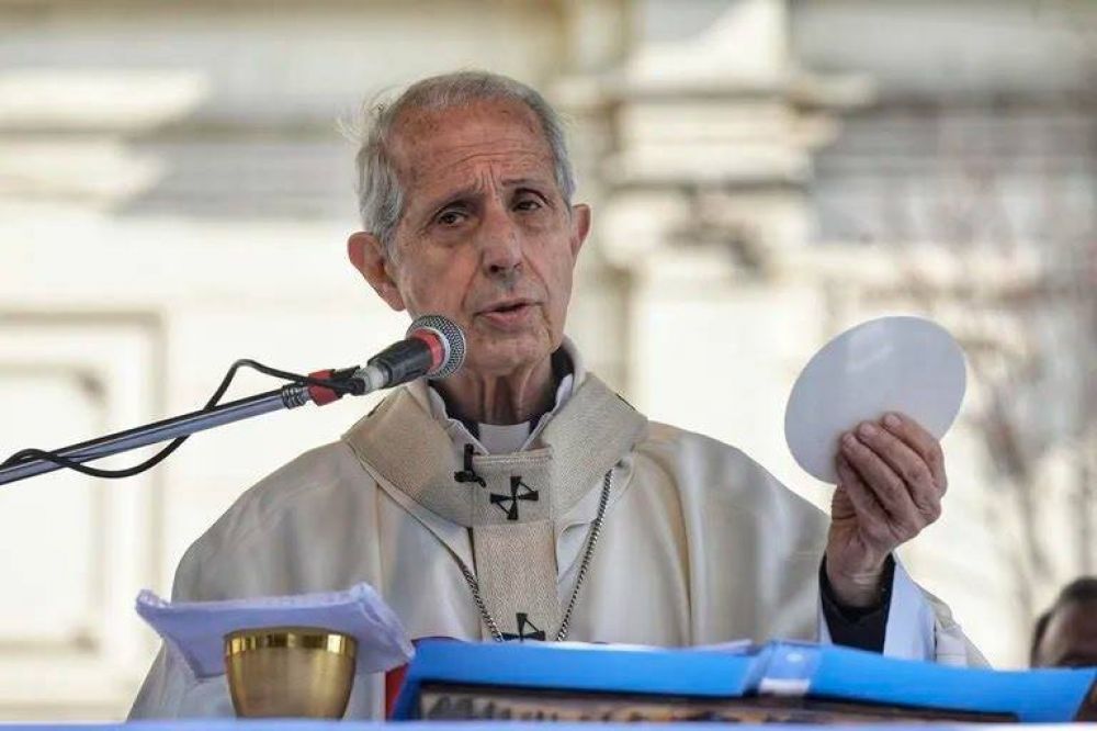 San Cayetano: El Arzobispo Mario Poli llamó a reconstruir la Argentina con solidaridad y fraternidad