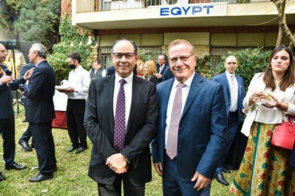 Presencia de ACIERA en acto en la Embajada de Egipto