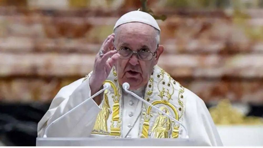 El papa Francisco habló con Volodimir Zelenski sobre los 