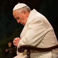 Papa Francisco alienta a rezar siempre, también cuando Dios parece “sordo y mudo”