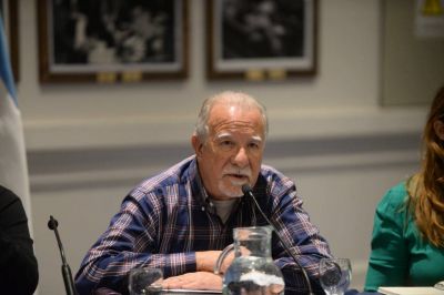 Plaini ratific su postura en favor de un aumento por suma fija: Es una medida de emergencia en este contexto inflacionario