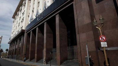 Las empresas analizan la posibilidad de ir a la Justicia por el nuevo anticipo de Ganancias