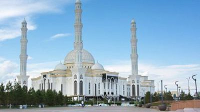 Kazajist�n: Inauguran la mezquita m�s grande de Asia Central