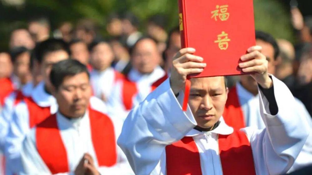 Los catlicos chinos muestran su devocin en la solemnidad de la Asuncin