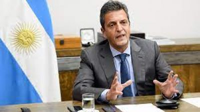 Sin d�lares y entre quejas de empresarios, Massa busca c�mo sostener importaciones y cuidar las reservas
