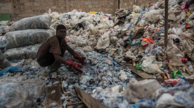 Cómo Coca-Cola, Unilever y otros retrasan la acción sobre el plástico
