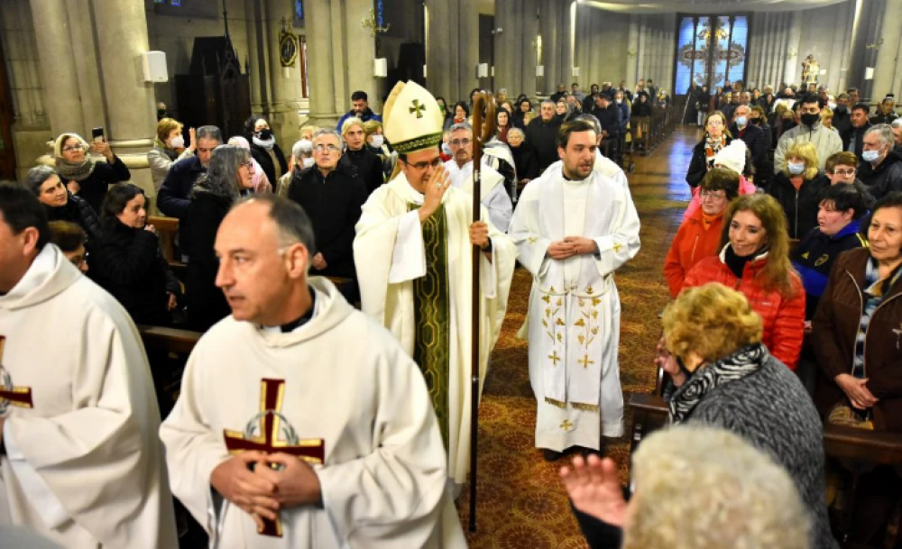Mar del Plata: Emotiva celebración de los cinco años del obispo Mestre en la diócesis
