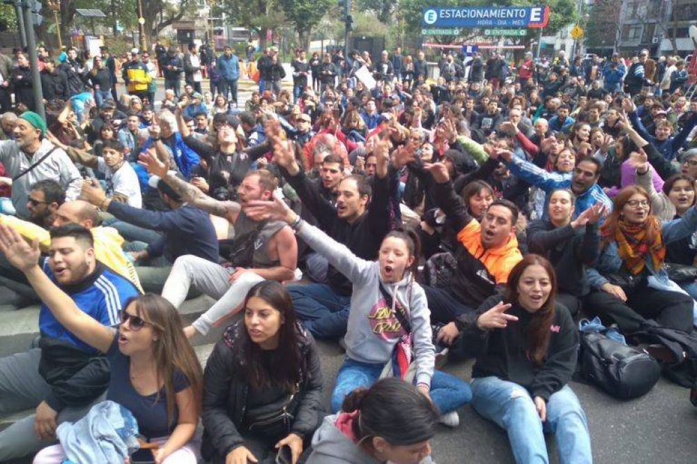 De Cristina a Larreta: �Para los macristas protecci�n, para los peronistas vallas�