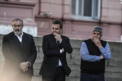 Pasaron 25 d�as, Massa todav�a no cit� a la CGT para discutir la demorada recomposici�n de los ingresos y hay desconcierto entre los dirigentes
