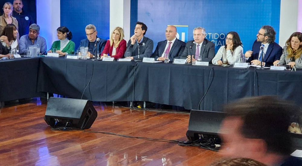 Pablo Moyano fue a la reunin del PJ Nacional y ratific que el movimiento obrero va a acompaar todas las medidas que se resuelvan para defender a CFK