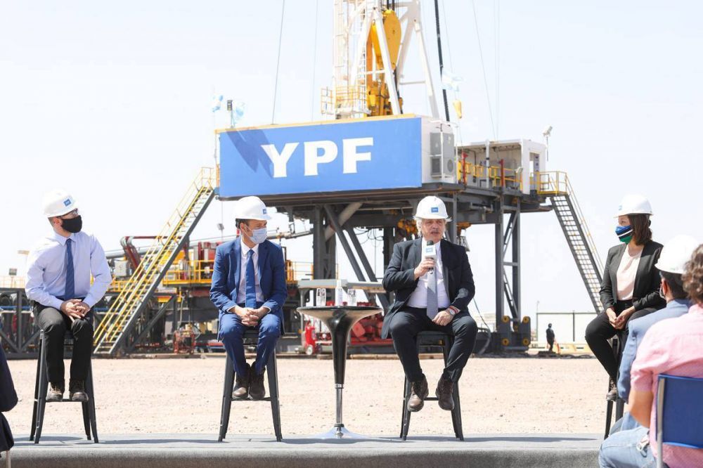 El gobierno anunciar un megaacuerdo entre YPF y Petronas que multiplicar la produccin y exportacin de gas
