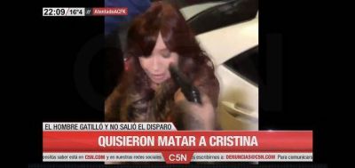 Urgente: detienen a una persona que le apuntó con un arma a CFK cuando llegaba a su casa