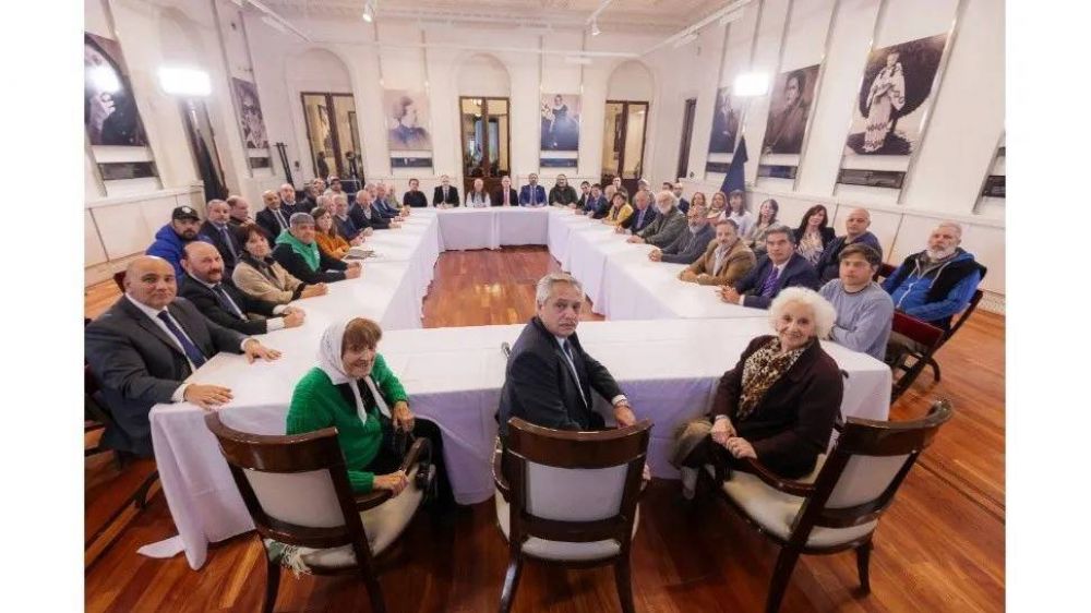 Reuni�n en la Casa Rosada con empresarios y sindicatos