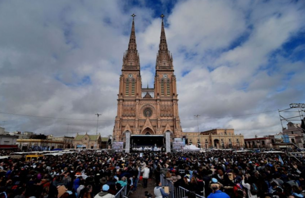 El Frente de Todos bonaerense suma apoyos a la misa y la oposición avisa que no irá