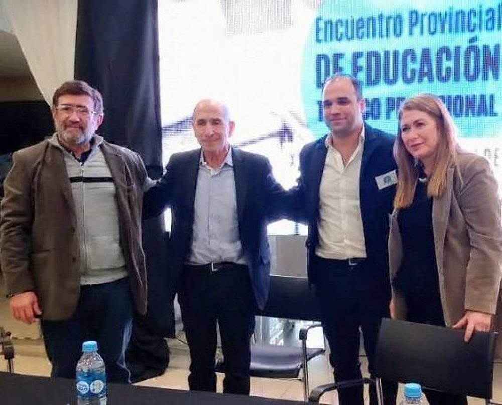 Santa Cruz es la provincia que ms invierte en educacin tcnica, Jos Llugdar