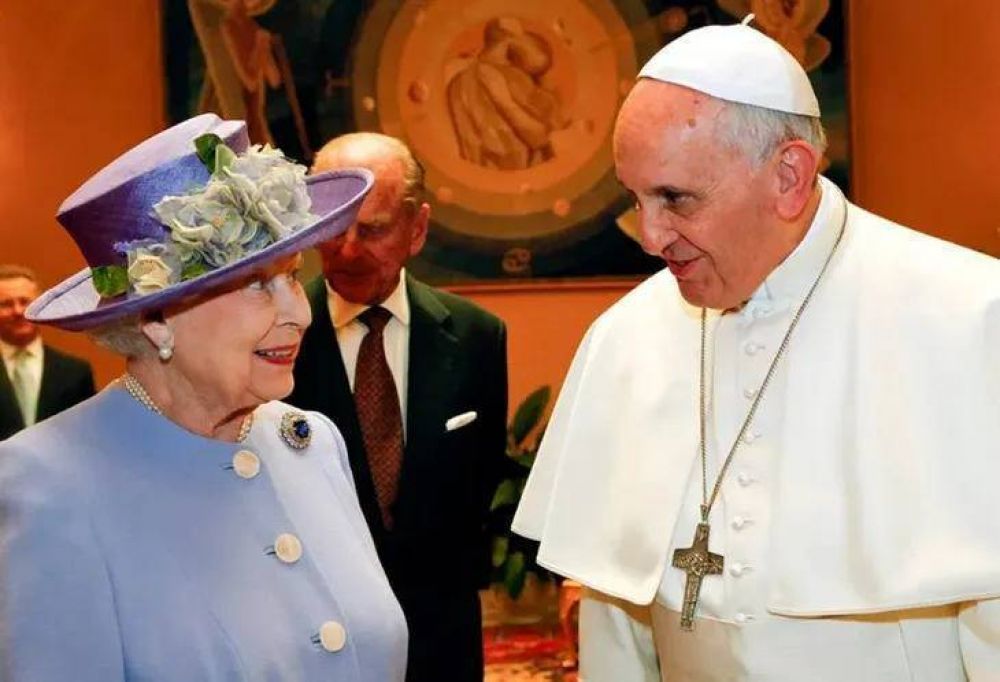 El Papa Francisco expres su pesar por la muerte de Isabel II