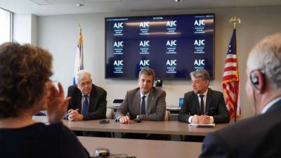 Exclusivo: La brecha del d�lar en el centro de las negociaciones con el FMI