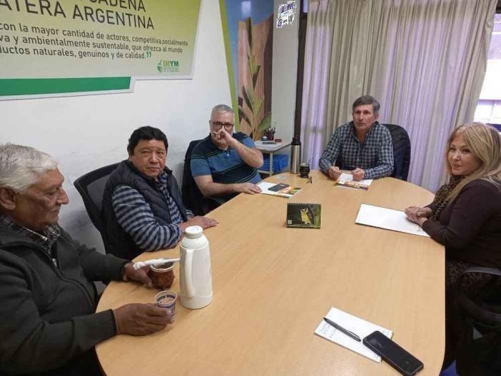 El RENATRE y el INYM: Mantuvieron un encuentro para evaluar acciones de registracin de trabajadores rurales en Misiones