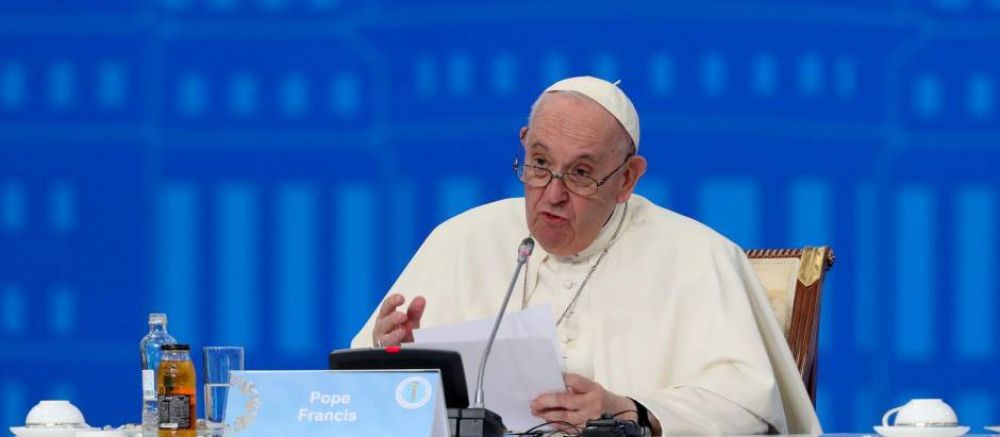 Llamamiento a la paz mundial del papa Francisco al comienzo del Congreso de Lderes religiosos 