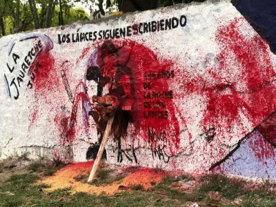 Mayra denunció la vandalización de un mural de La Noche de los Lápices en Quilmes