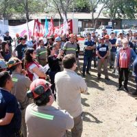 Aceiteros mantuvieron “asambleas históricas” en plantas de Rosario en apoyo a los reclamos de los docentes