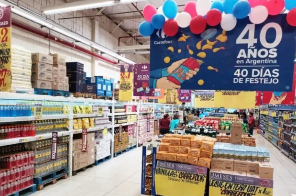 Carrefour ofrece productos a 100 pesos: cervezas, lcteos, gaseosas, entre otros