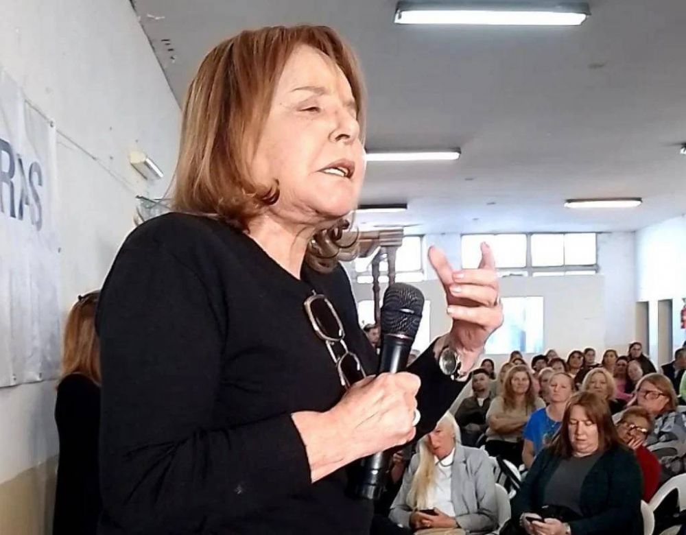 Las manzaneras de los 90′ se reencontraron en Mar del Plata