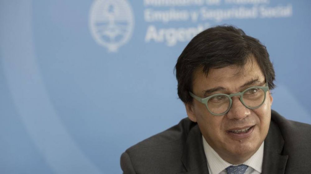 La C�mpora redobla la presi�n contra Moroni: 