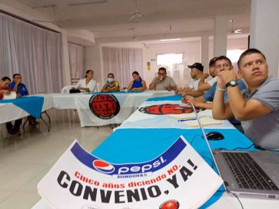Nicaragua: Sinprolac realiza taller sobre salud y seguridad laboral
