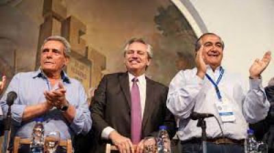 En medio de la tensi�n en la CGT, Alberto Fern�ndez dilata la definici�n por el 17 de octubre
