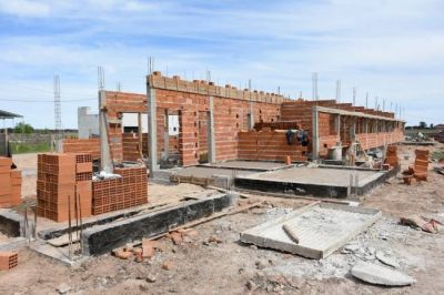 Provincia impulsa obras de infraestructura sanitaria en Lomas de Zamora y San Vicente