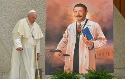El papa Francisco proclam� santo al argentino Art�mides Zatti: �Fue un ejemplo vivo de gratitud�