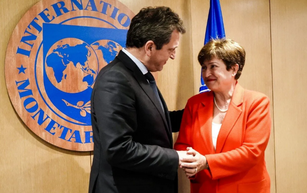 El Fondo alert� sobre riesgos �muy elevados� que aumentar�n con las elecciones en 2023