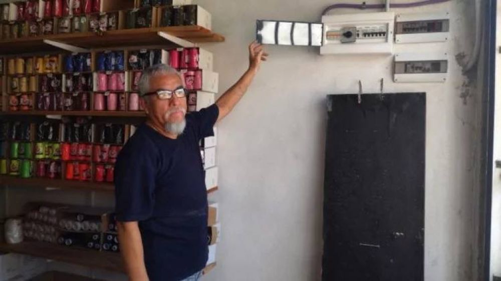 Provincia realizar donacin para mejorar instalaciones elctricas en comercios de dos barrios populares