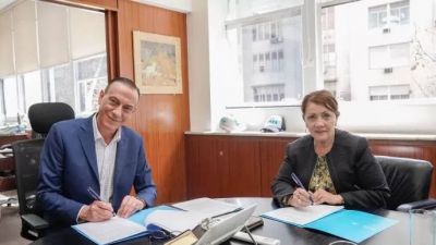 Arrieta y Cantero avanzan en gestiones para dar inicio a obras de pavimentaci�n y trabajos hidr�ulicos en Presidente Per�n