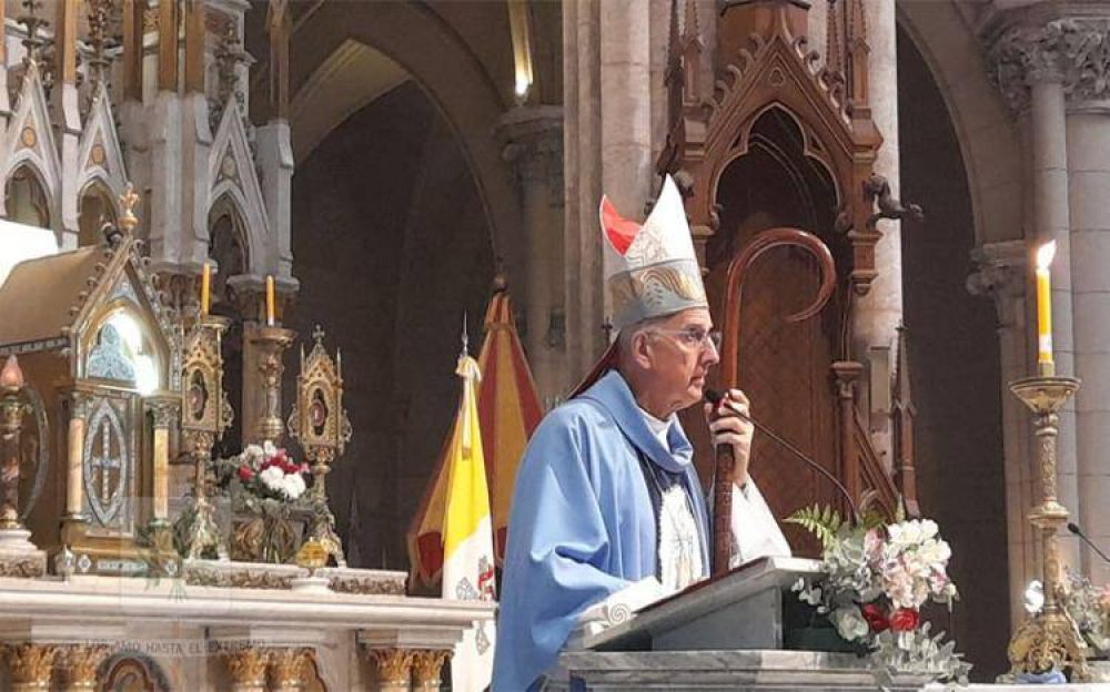 Mons. Olivera: La Virgen de Lujn se quiso quedar para siempre en nuestra historia