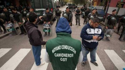 La dura advertencia de Camioneros a los empresarios del sector si no se cierra el acuerdo paritario