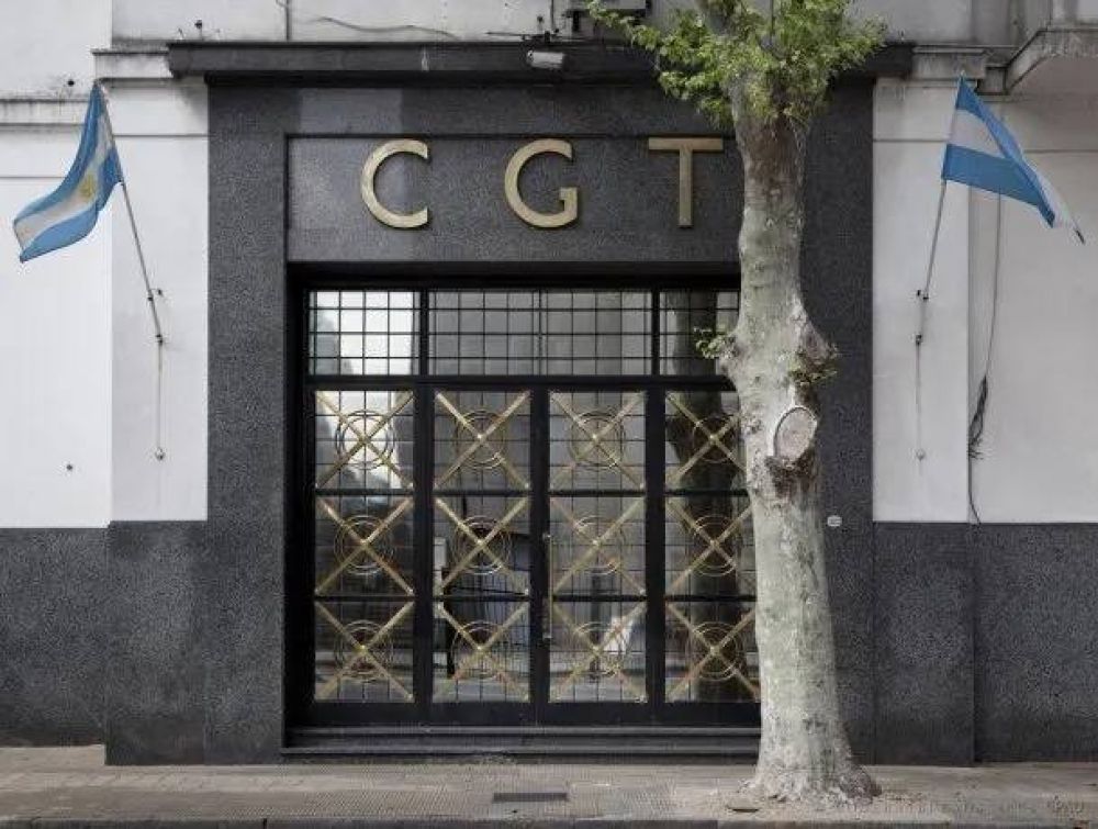 Massa seduce a CGT con $148 mil millones, pero los gremios desconf�an