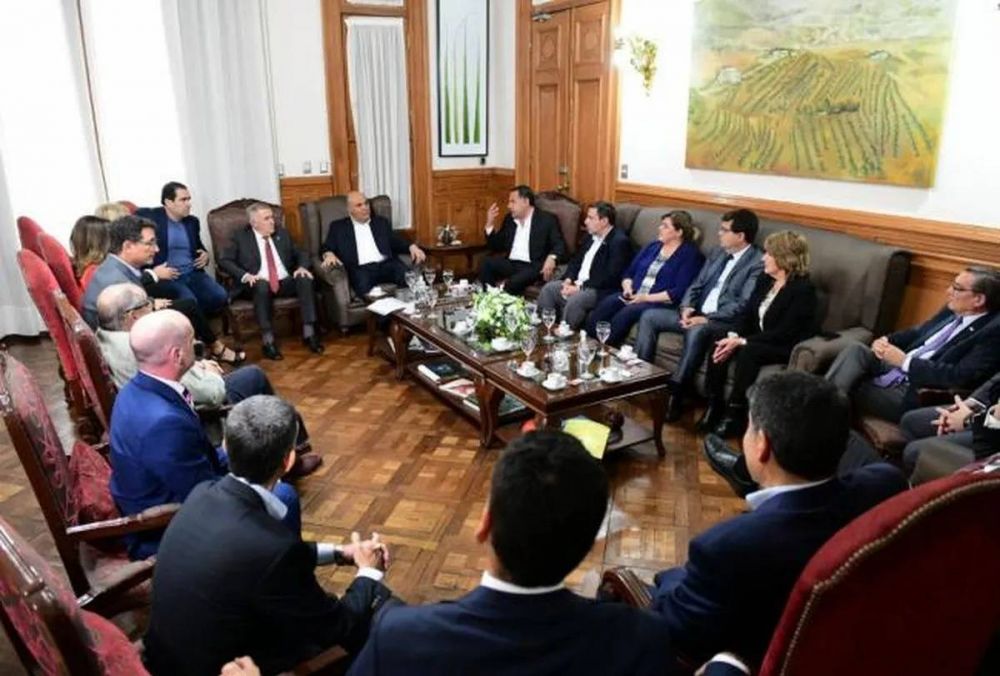 Osvaldo Jaldo recibi a Juan Manzur en Casa de Gobierno