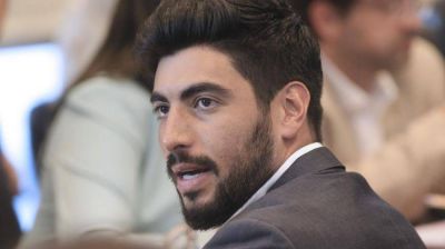Facundo Moyano al Cuervo Larroque: 