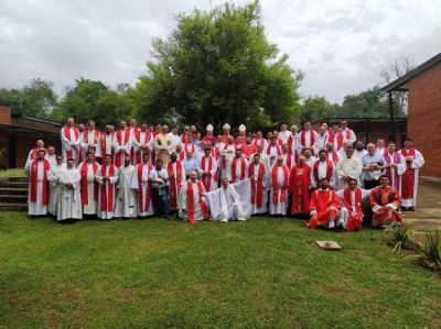 Encuentro de sacerdotes de la triple frontera en Puerto Iguazú