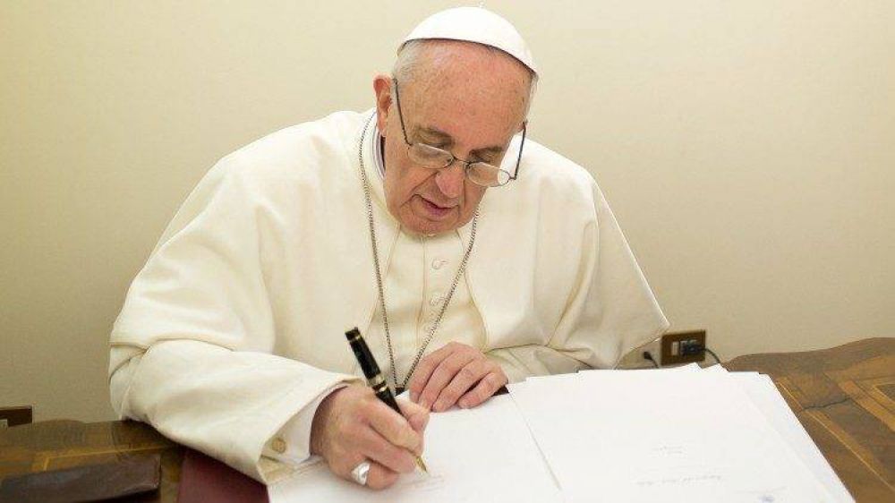 Argentina. Mons. Juan Jos� Chaparro Stivanello, nuevo obispo de la di�cesis de Merlo-Moreno