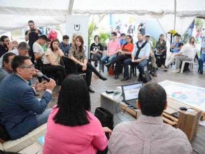 Martínez: “Pensar Resistencia con una visión innovadora que permita potenciar el emprendedorismo”