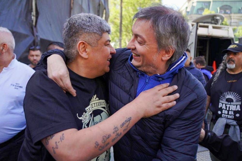 Recrudece la disputa de La C�mpora con la CGT y el Evita por el rearmado electoral