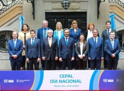 Capitanich insiste en que la Argentina debe corregir asimetr�as estructurales