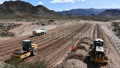 Se ejecutan once obras viales en Salta con fondos nacionales