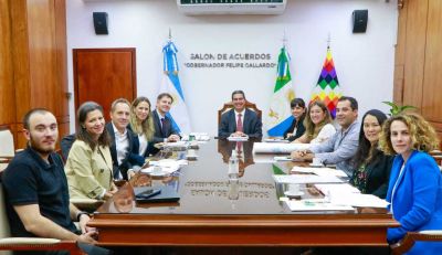Capitanich Y Autoridades Del Banco Mundial Trazaron Objetivos De Financiamiento Para Obras En El Chaco
