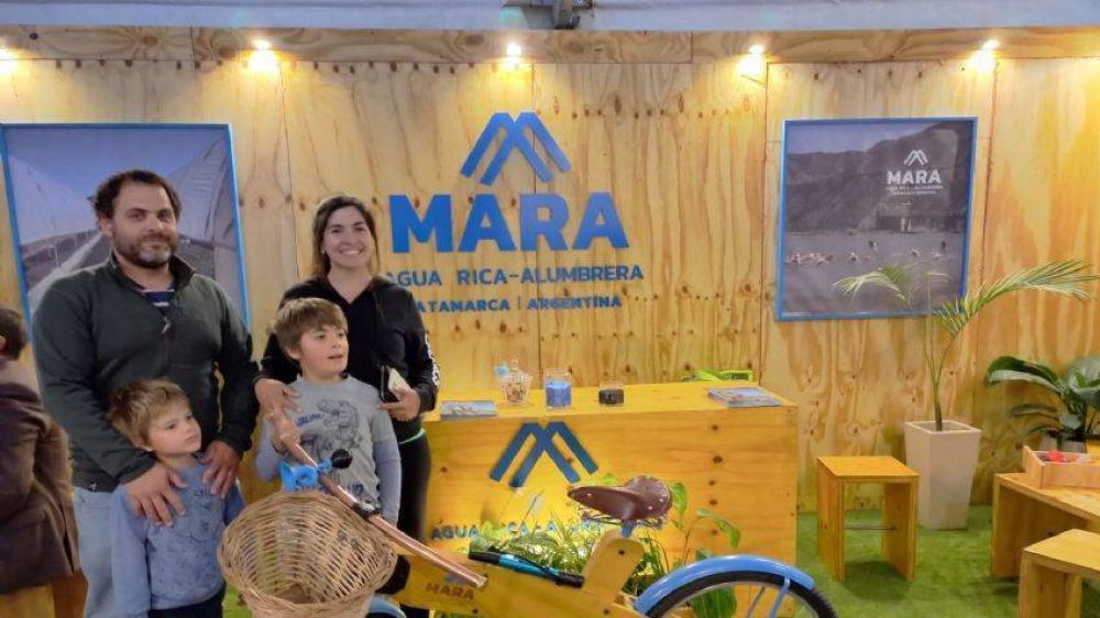 Una bicicleta realizada con materiales reciclados llam� la atenci�n en una feria minera. La historia detr�s de este rodado, que involucra a la comunidad de Catamarca.