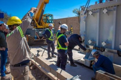 Avanza importante obra de energ�a en Sanagasta