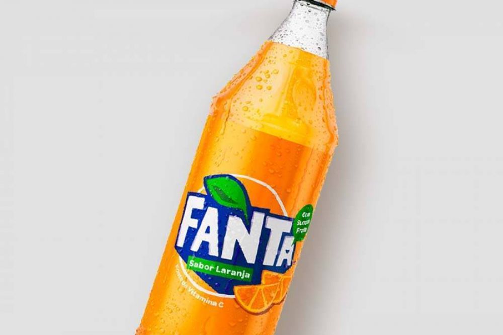 As es la terrorfica campaa de exterior en 3D de Fanta